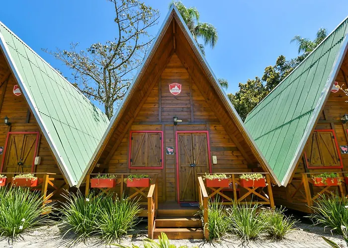 Chalé Suiço Bombinhas